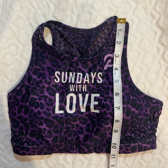 Peloton Wear It To Heart High Neck Sports Bra XS Purple Cheetah Print Mesh Back - Picture 8 of 8